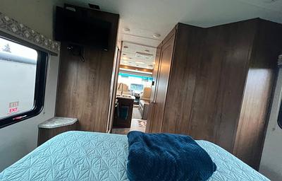 2020 Pursuit Precision 27XPS RV rental photo 2