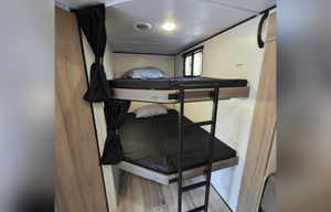 BRAND NEW 2027 Keystone Coleman Light 22BX