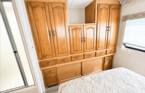 West Michigan Sunseeker GMI2807