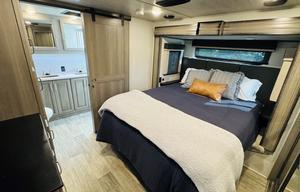 Hannah's Montana - 2021 Keystone RV Montana 3761FL