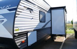 Family Bunkhouse + Starlink | Golf Cart Option!