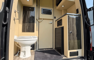 Luxury Off-Grid Sprinter Ultimate Freedom/Comfort
