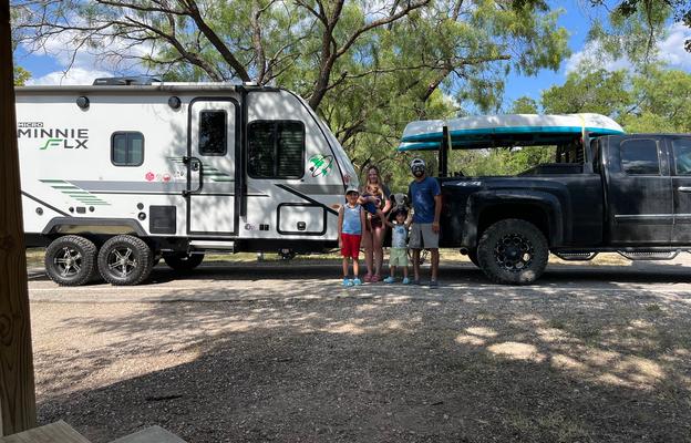2022 Winnebago Micro Minnie FLX