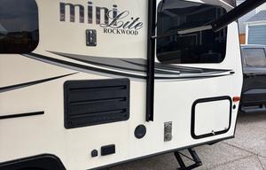 2015 Rockwood Mini Lite 1809S RV rental photo 2