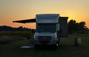 Luxury 2021 Tiffin Wayfarer - Try RV Life in Style