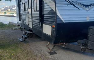 2018 Springdale 220BHWE RV rental photo 4