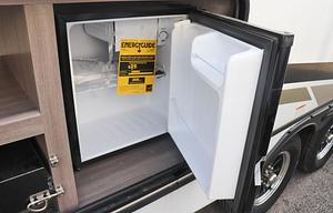 2022 Sunset Trail SS242BH RV rental photo 12