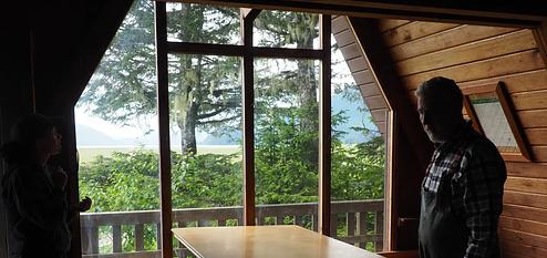 W07, Loop: AREA LITTLE DRY ISLAND CABIN