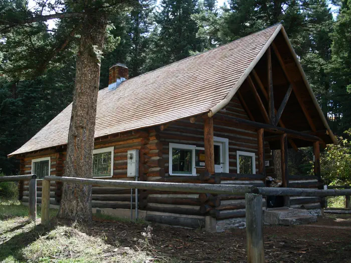 Bear Creek Cabin (Beaverhead-deerlodge National Forest, MT)