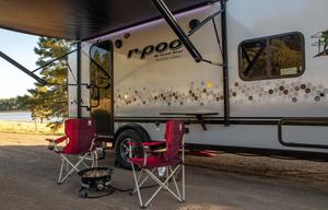 Custom Glamping R-Pod - Pet Friendly!