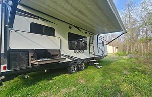 2008 CrossRoads RV Sunset Trail Super Lite SS291RK