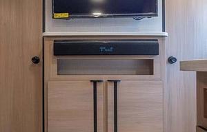 2022 Cruiser Radiance 28QD
