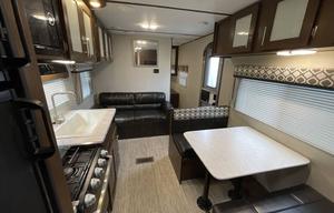 2019 Prime Time RV Avenger 26BH