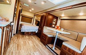 NEW AND POPULAR Sunseeker Serenity-Mercedes-Benz