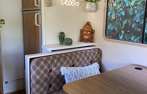 1984 Winnebago chieftain 23