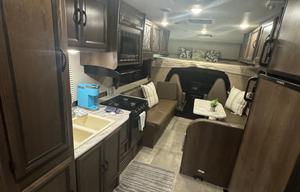 Your Adventure Ready Home on the Road, Like New!