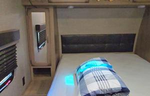 Mountaineer-  Solar Lux bunkhouse! InlandNWRentals