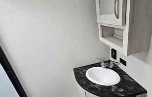 2022 Tracer 24DBS RV rental photo 21