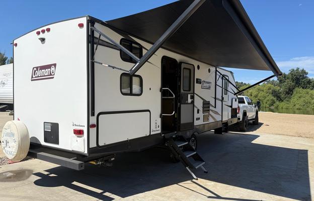 2021 Dutchmen RV Coleman Light 2755BH RV rental photo 1