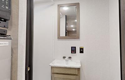 2025 Keystone RV Springdale 179QBWE RV rental photo 3