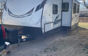 Family friendly RV with 2 A/Cs