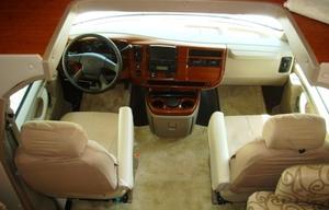 CHATEAU SAUVIGNON 31' CLASS C MOTORHOME
