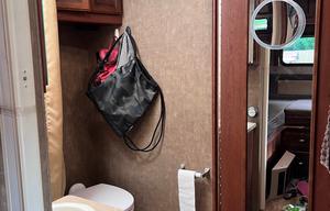 2015 Thor Motor Coach Axis 24.1