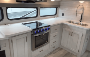 2023 Keystone RV Sprinter 31TB RV rental photo 14