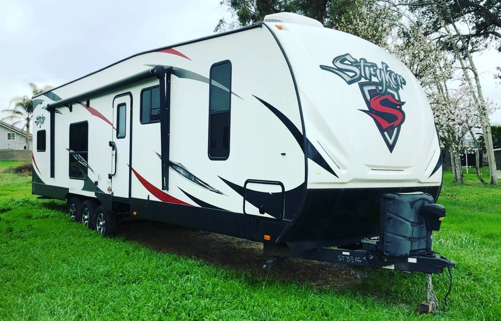 2015 Cruiser Cruiser 3316st