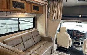 Pocket-Friendly Paradise: Spacious + 125 mi