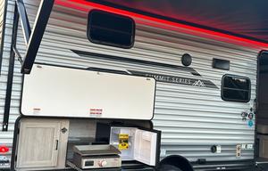2024 BRAND NEW!! Coachmen Catalina 184BHS