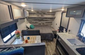 2022 Coleman Lantern Bunkhouse