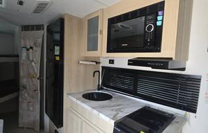 2023 Forest River RV Salem FSX 179DBKX RV rental photo 3