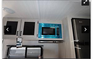 Brand New 2022 EAST AND WEST Della Terra 271BH