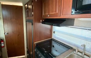 (LIKE NEW) 2015 Forest River Rockwood Mini Lite