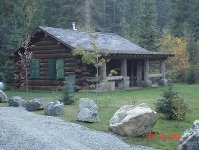 Kelly Forks Cabin