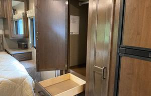2020 Thor Motor Coach ACE 30.4 (Wander Woman)