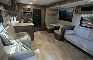 Rustic Divine Aspen Trail