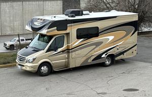 2017 Melbourne 24L RV rental photo 2