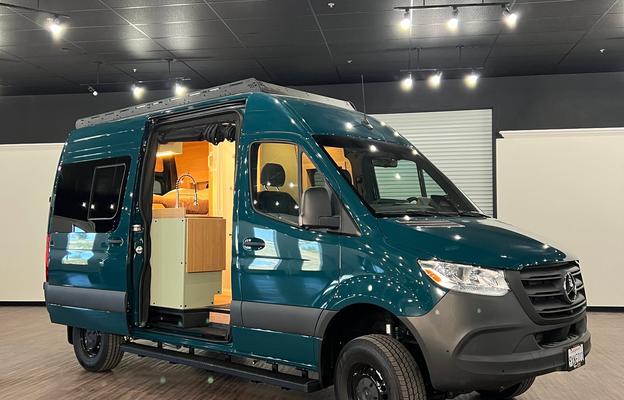 Scenic Vans' “The Zion” - Unlimited Mileage