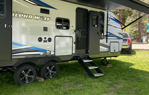 Custom stabilizers for “No Rocking” while leveled
