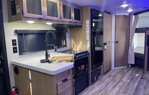 2024 Grey Wolf Family Bunkhouse