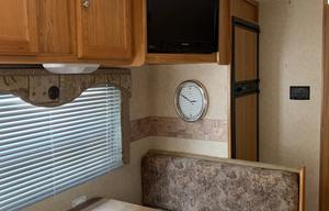 2008 R-Vision Trail-Cruiser TC26QBC