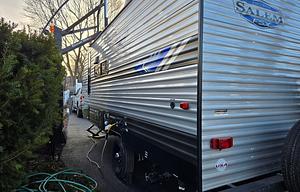 AR's Salaam fsx 179DBK (off-grid capable)