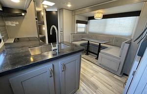 28' 2022 Tracer Bunkhouse - Sleeps 6 + 2 Children