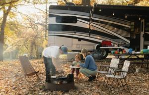 2023 Quantum LF31 Bunkhouse, Dual AC's+Solar (AZ)