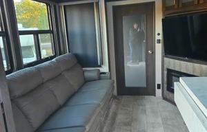 2021 Grand Design Momentum MTN1540