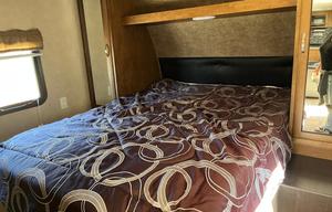 Peter and Alison's Family Getaway RV 2017 Salem