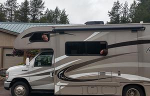 2013 Thor Motor Coach Four Winds 24C