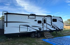 Life is better when you’re GLAMPING